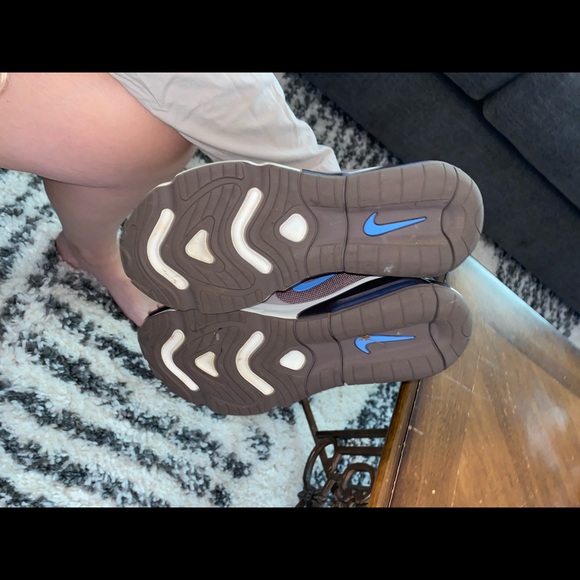 Nike Air 200s - Picture 4 of 4